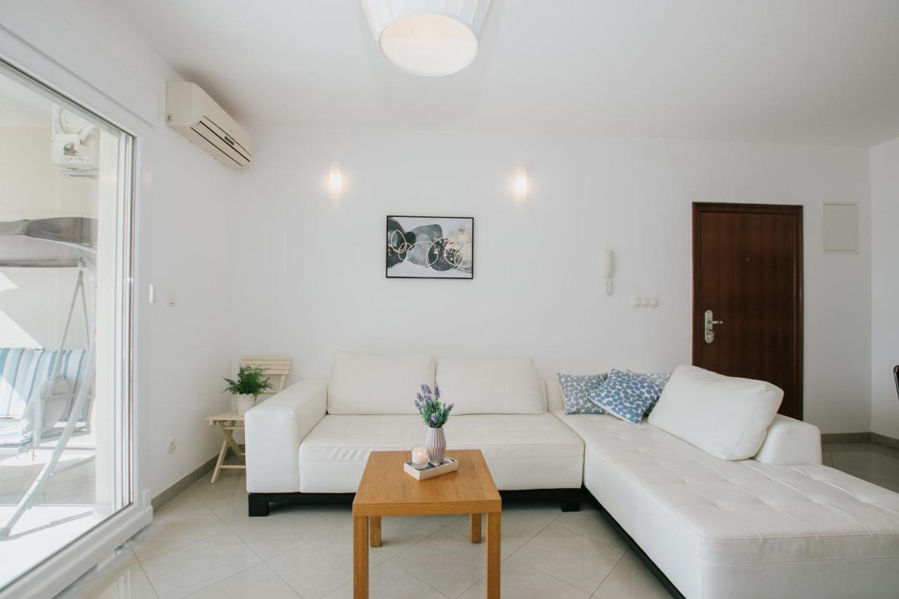 דירות טרוגיר Apartman Sunny מראה חיצוני תמונה