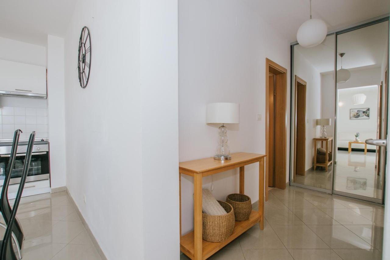 דירות טרוגיר Apartman Sunny מראה חיצוני תמונה