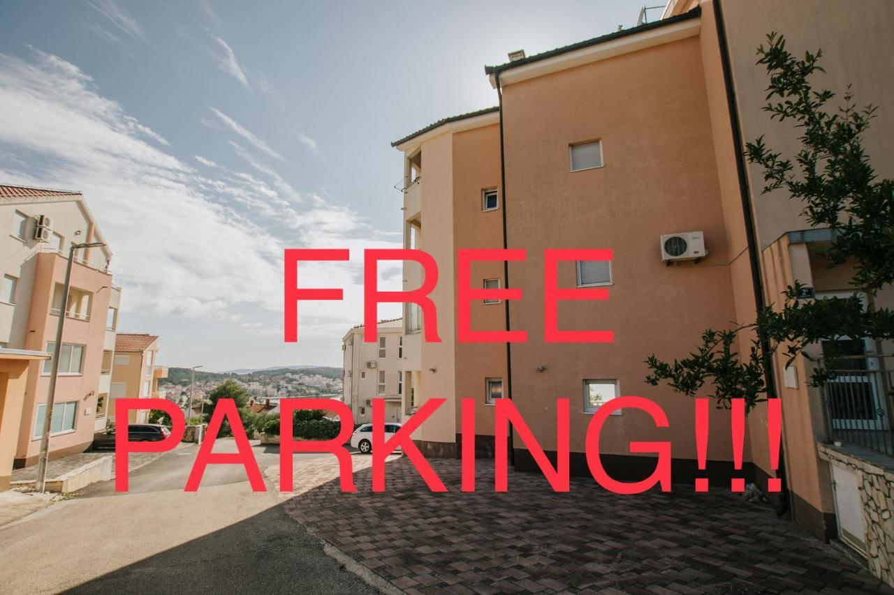 דירות טרוגיר Apartman Sunny מראה חיצוני תמונה